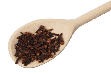 Spoon with cloves