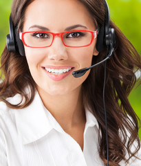 Support phone operator in headset