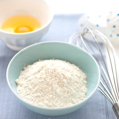 Fototapeta na wymiar Baking: wheat flour