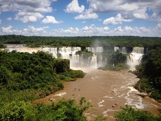 Fototapeta na wymiar Boattrip do Iguazu Falls, Brazylia, Argentyna