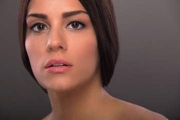 Naklejka premium Portrait of the young woman