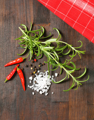 Rosemary, peppercorns and red chili peppers