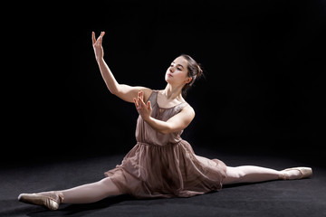The ballerina's splits