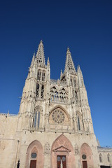 Fototapeta na wymiar Fasady gotyckiej katedry w Burgos