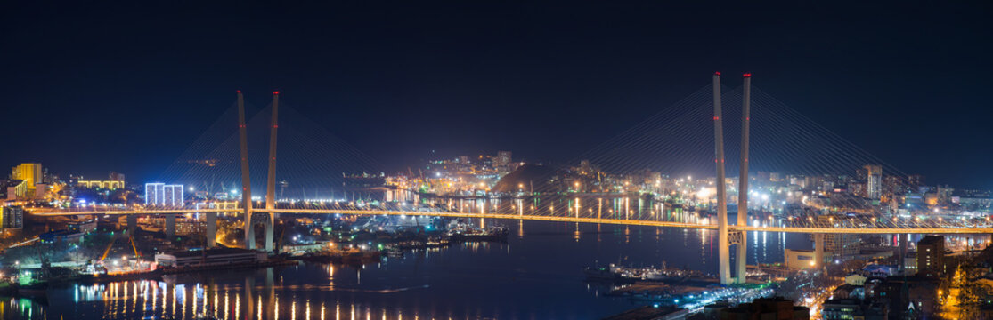 High resolution image of Zolotoy Bridge in Vladivostok, night.