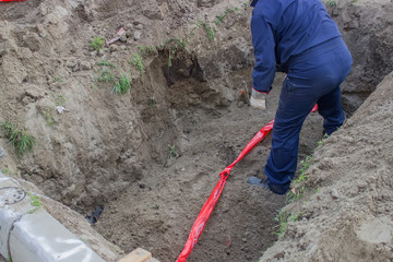 Underground warning tape, warning system
