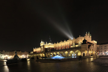 Sukiennice nocą © Rafał Rębacz