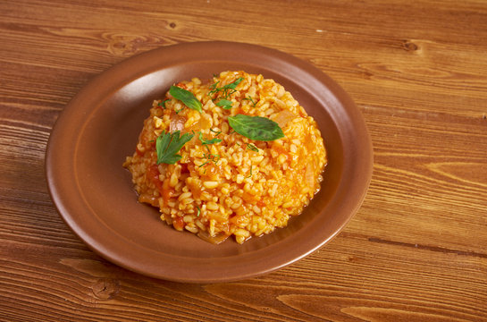 Sebzeli Bulgur Pilavı