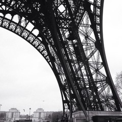 Eiffelturm schwarz-weiß