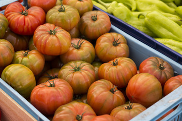 Mallorquinische Tomaten auf einem Wochemarkt