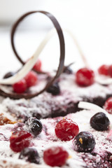 berry cake