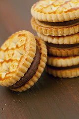 sandwich biscuits with chocolate filling