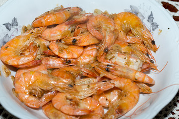 fresh gulf shrimps with garlic fried in olive oil