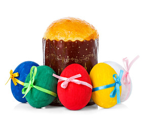 Easter cake and easter eggs isolated