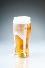 Light beer with foam