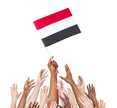Diver Hands Holding The Yemen Flag