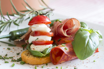 Tomaten Mozzarella Snack