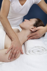 Fototapeta na wymiar female practitioner for ayurveda massage