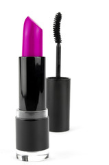 Lippenstift und Wimperntusche