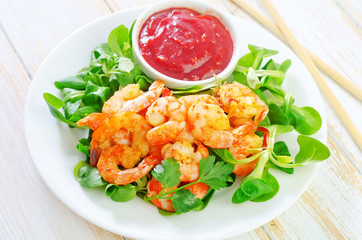 shrimps with salad