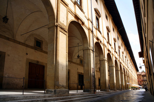 arezzo