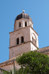 Fototapeta na wymiar Wieża klasztoru Franciszkanów, Dubrownik, Chorwacja