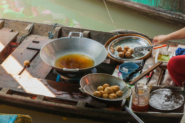 Floating market