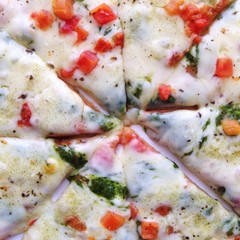 Pizza mit Mozarella