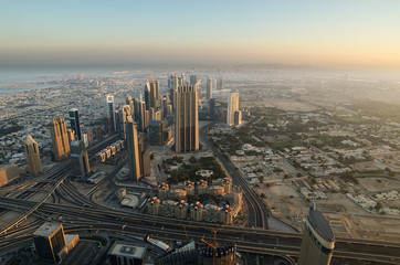 Fototapeta premium Downtown of Dubai (United Arab Emirates) in the sunrise