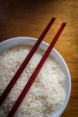 Raw rice in bowl.