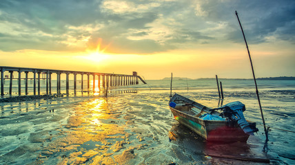 Fisherman 'sampan' strays at the jetty