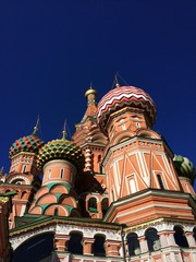 Fototapeta na wymiar Bazyli Cathedral na Placu Czerwonym w Moskwie