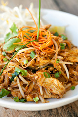 Chicken Pad Thai