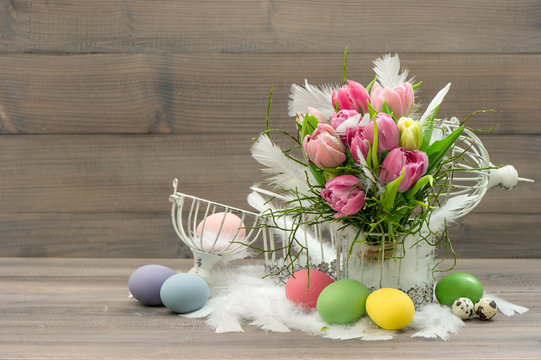 easter decoration with pink tulip flowers