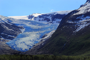 The blue color of the  black glacier