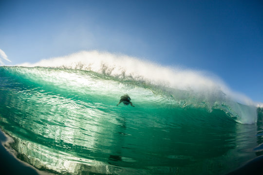 Wave Surfer Escape Crashing Water Power