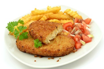 kotlet rybny z frytkami