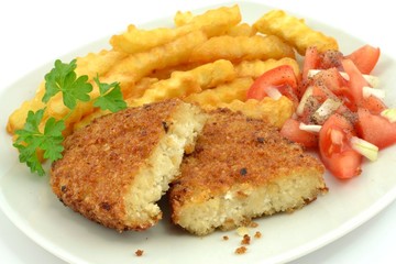 kotlet rybny z frytkami