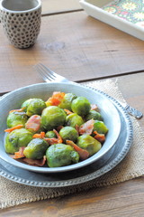 Roasted brussels sprouts with bacon