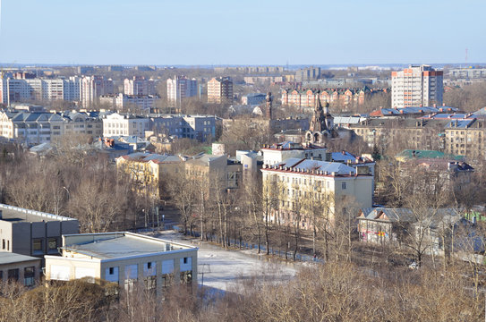 Виды города Вологда ранней весной