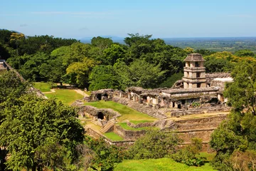 Zelfklevend Fotobehang Palenque, Chiapas, Mexico. The Palace Observation Tower © Guzel Studio
