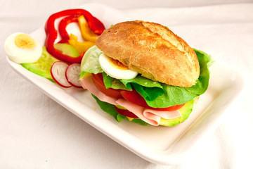 belegtes brötchen