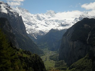 Obraz na płótnie Canvas Widok na dolinę Lauterbrunnen