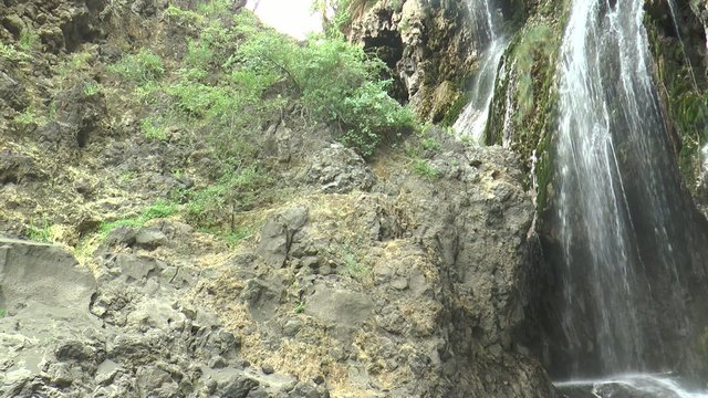 chutes d'eau (Ngare Sero)