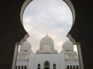zayed grand mosque