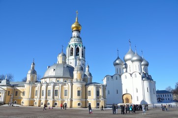 Fototapeta na wymiar Wołogda, Katedra Zmartwychwstania i św Zofii na Kremlu