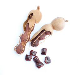 Image of tamarind and seeds