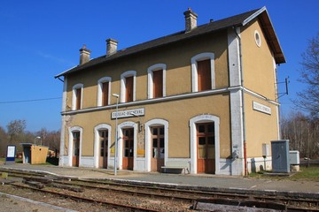 Fototapeta na wymiar Stacja Coussac-Bonneval. (Haute-Vienne)