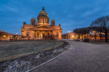 Fototapeta na wymiar Saint Isaac's Cathedral in the Evening, Saint Petersburg, Russia