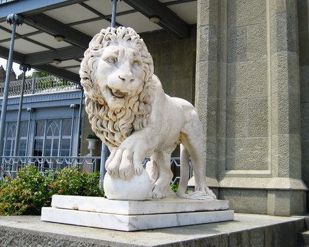 Statue In Vorontsov Palace